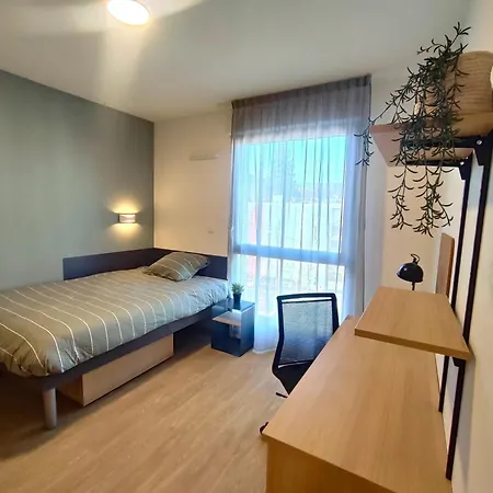 Kley Apartment *