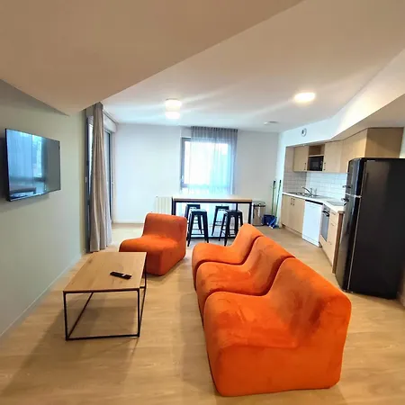 Kley Apartment