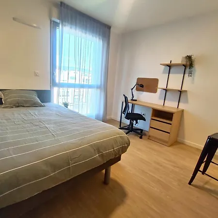 Kley Apartment